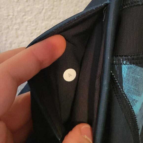 Lululemon Inspire Tight *Full-On Luxtreme (Mesh) Peacock Blue Black W5G70S Sz 4 - Picture 9 of 14